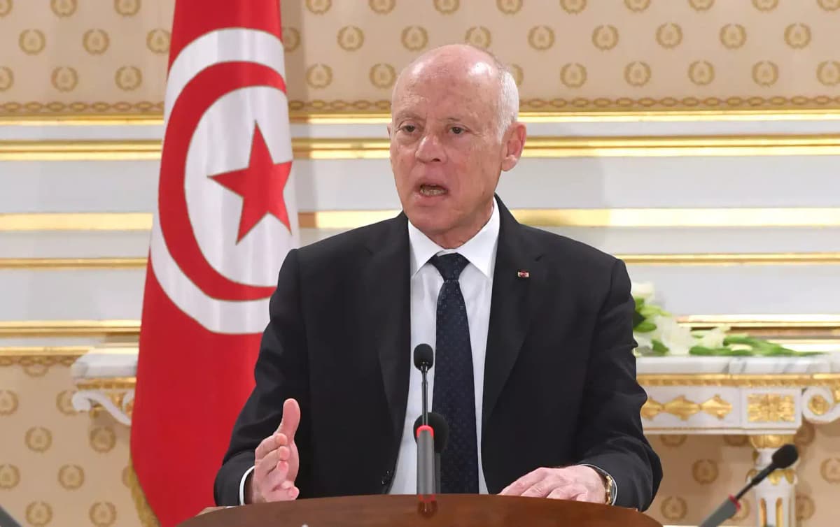 Tunisia: Kaïs Saïed dismisses Prime Minister Kamel Madouri