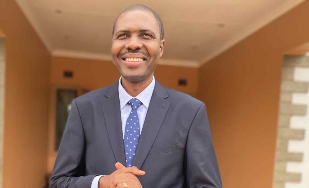 Daniel Edah, Beninese politician