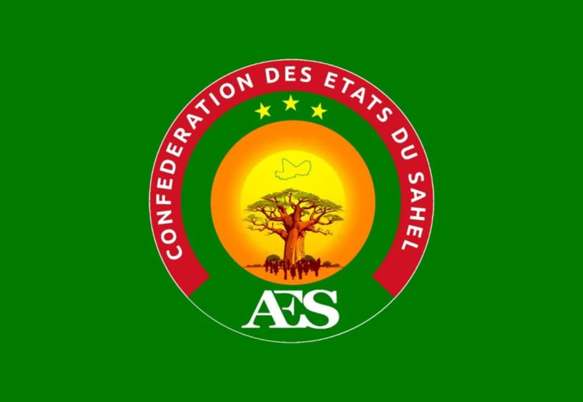 Drapeau de la Confédération des États du Sahel (AES)