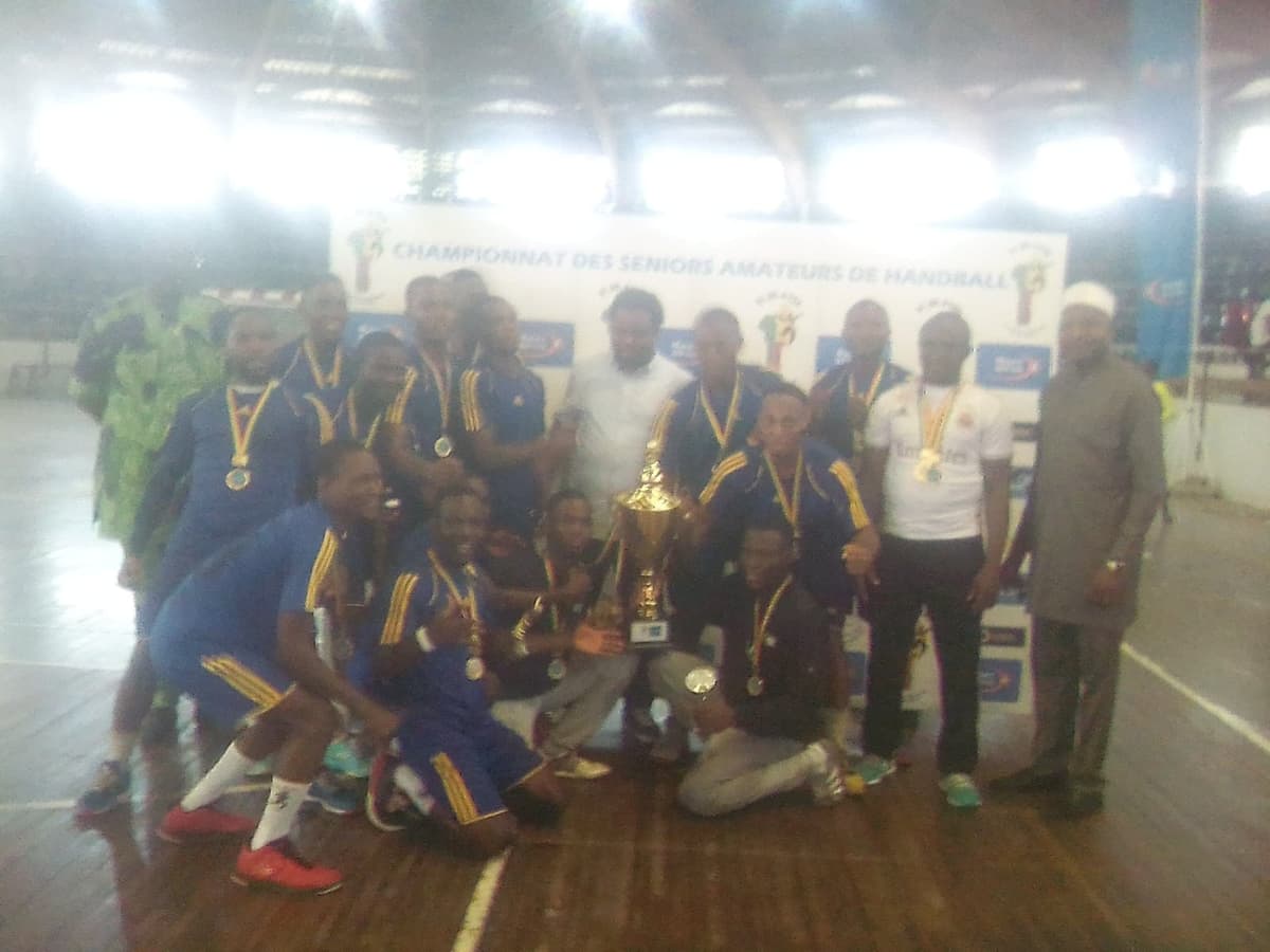 L'UAC hbc remporte le championnat amateur sénior Moov Africa de Handbal
