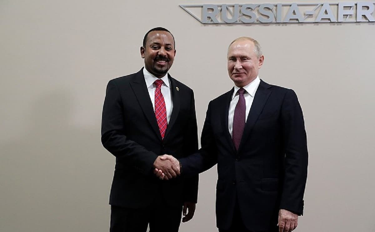 Le Premier ministre éthiopien Abiy Ahmed et le président russe Vladimir poutine