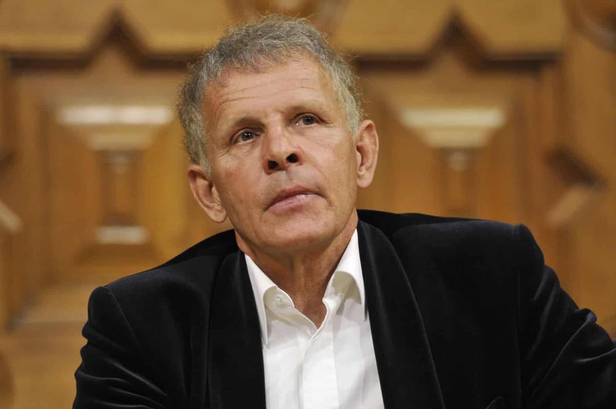 Patrick Poivre d'Arvor @ Photo Bruno BEBERT/SIPA