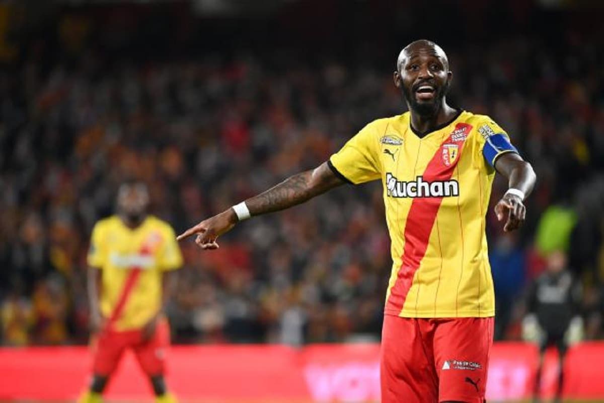 le milieu de terrain ivoirien Seko Fofana lors d'un match avec le RC Lens
