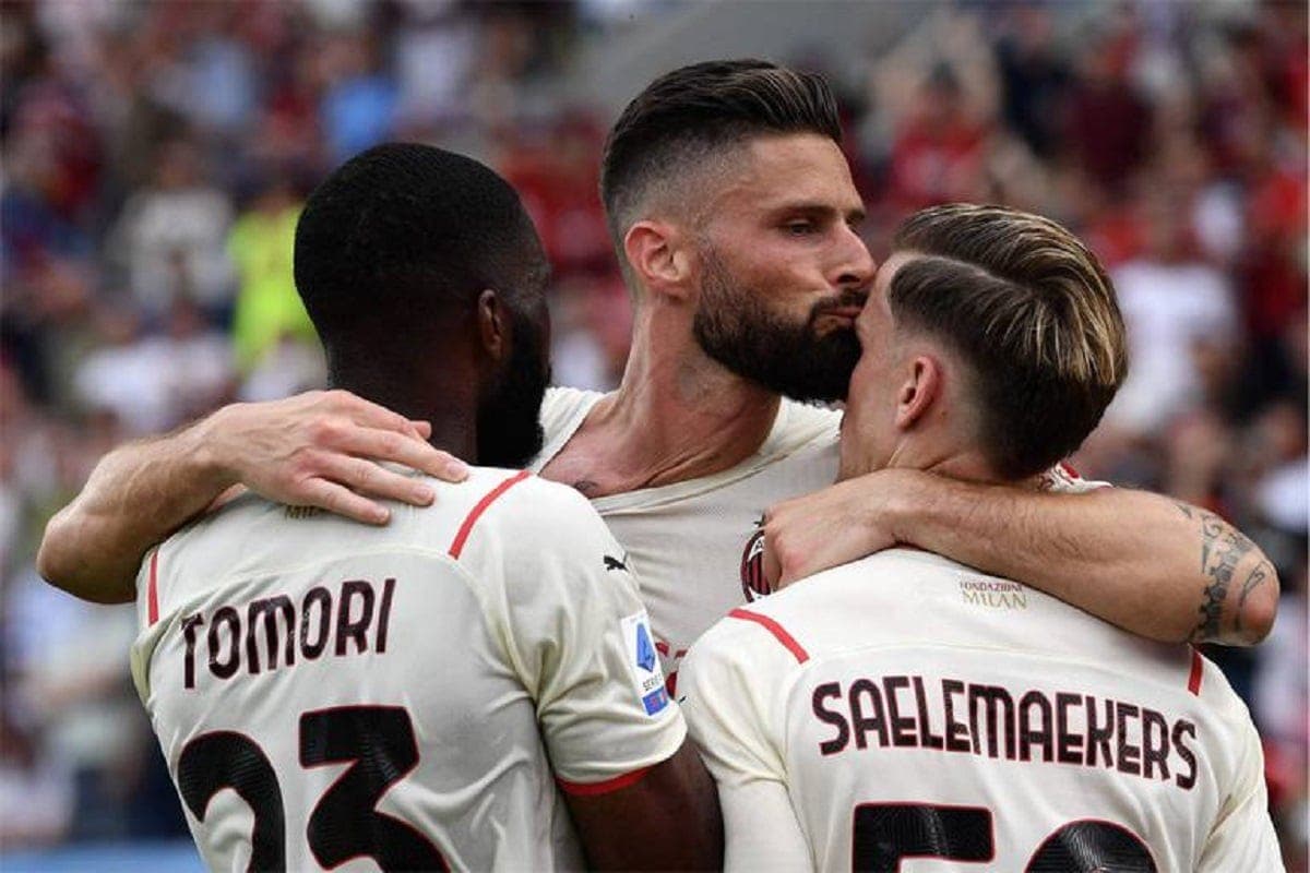 Saelemaekers, Tomori et Giroud, célébrants un but en Serie A