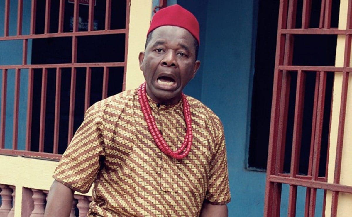 Chiwetalu Agu évoque une attaque spirituelle dans une interview.