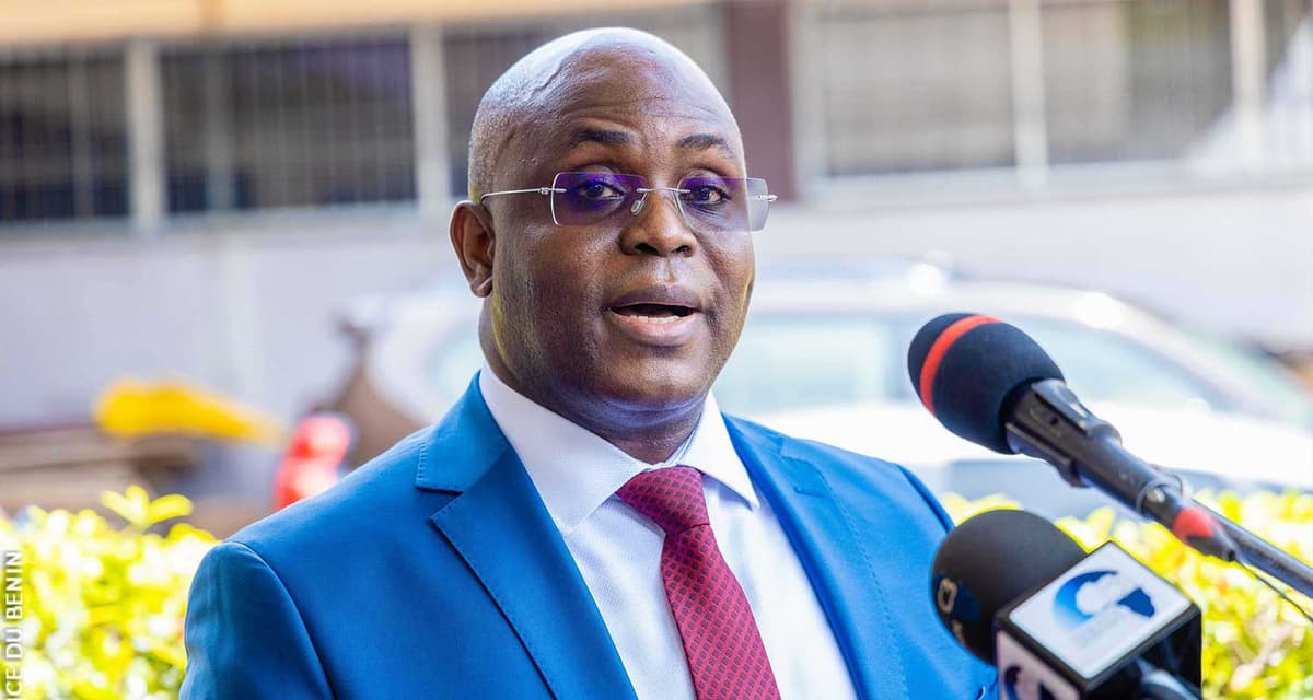 le DG/Douanes, Alain Hinkati