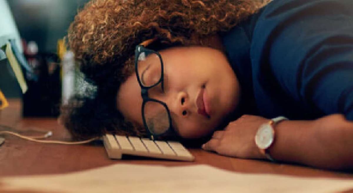 Bon à  savoir : 06 astuces pour lutter contre la somnolence au boulot