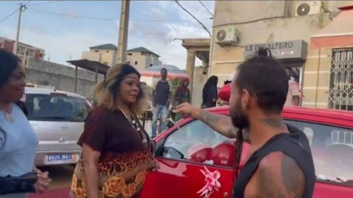 « Une mère, ça s’honore… »: Badro offre une voiture neuve à  Tina Glamour, la mère d’Arafat (vidéo)