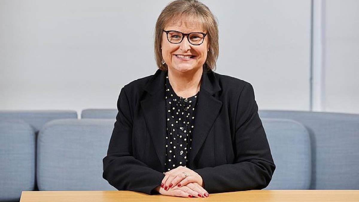 Alison Brittain, présidente élue de la Premier League