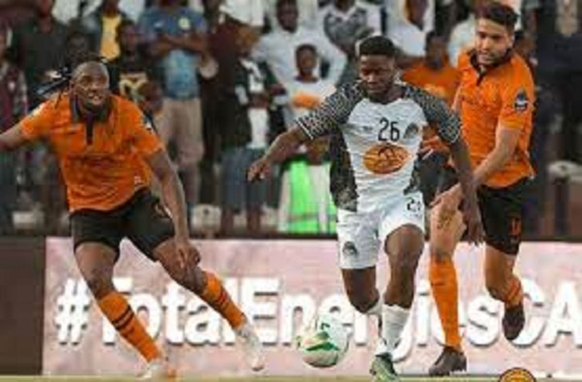 Des joueurs du TP Mazembe et RS Berbane