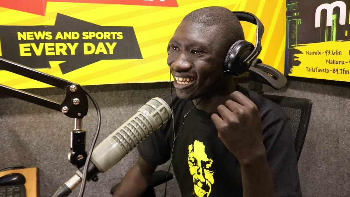 Stivo Simple Boy @YouTube