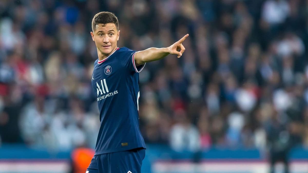 Ander Herrera avec le maillot du PSG
