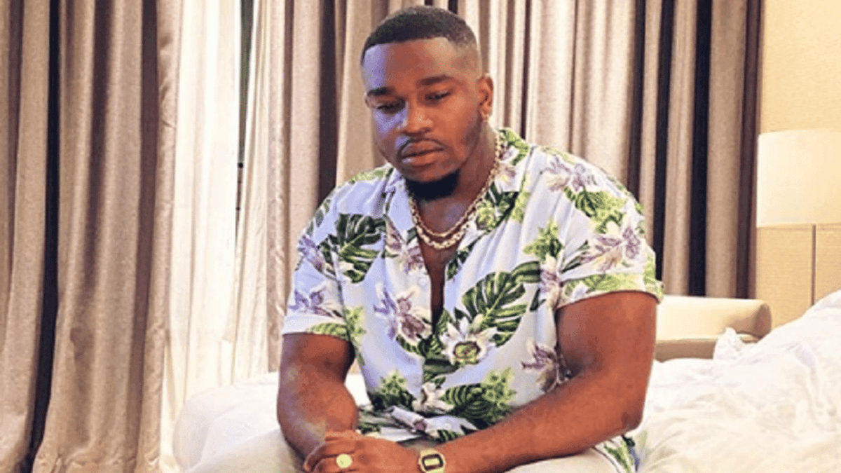 TaycÂ : habitué des coups foireux, le crooneur reconnaît ses erreurs et présente des excuses