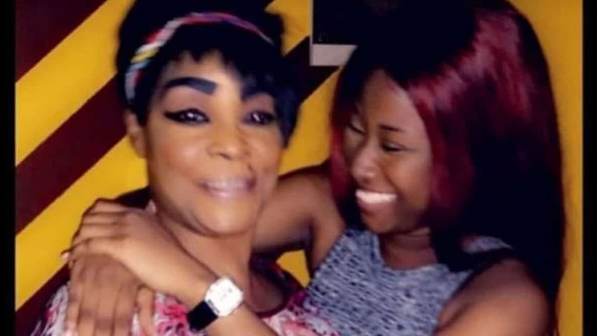 Tina Glamour vs Carmen Sama @YouTube