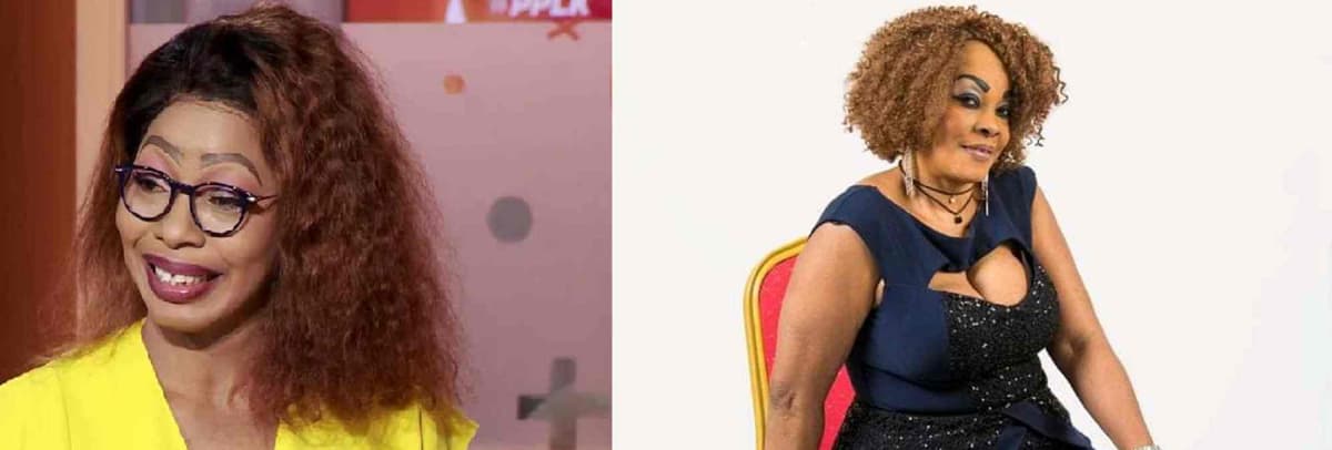 deux femmes souriantes