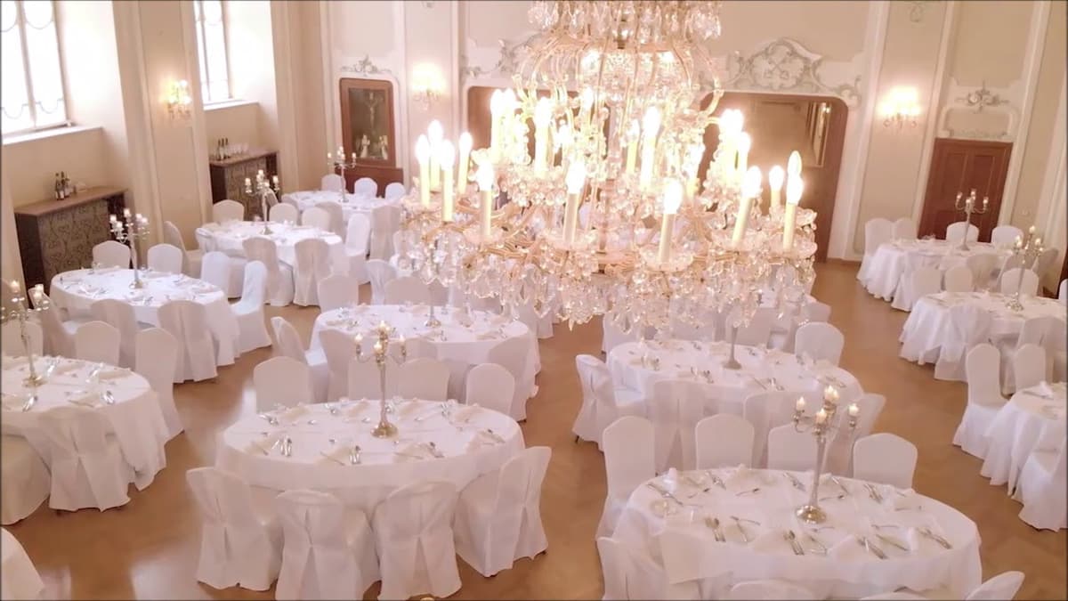 Réception de mariage @YouTube