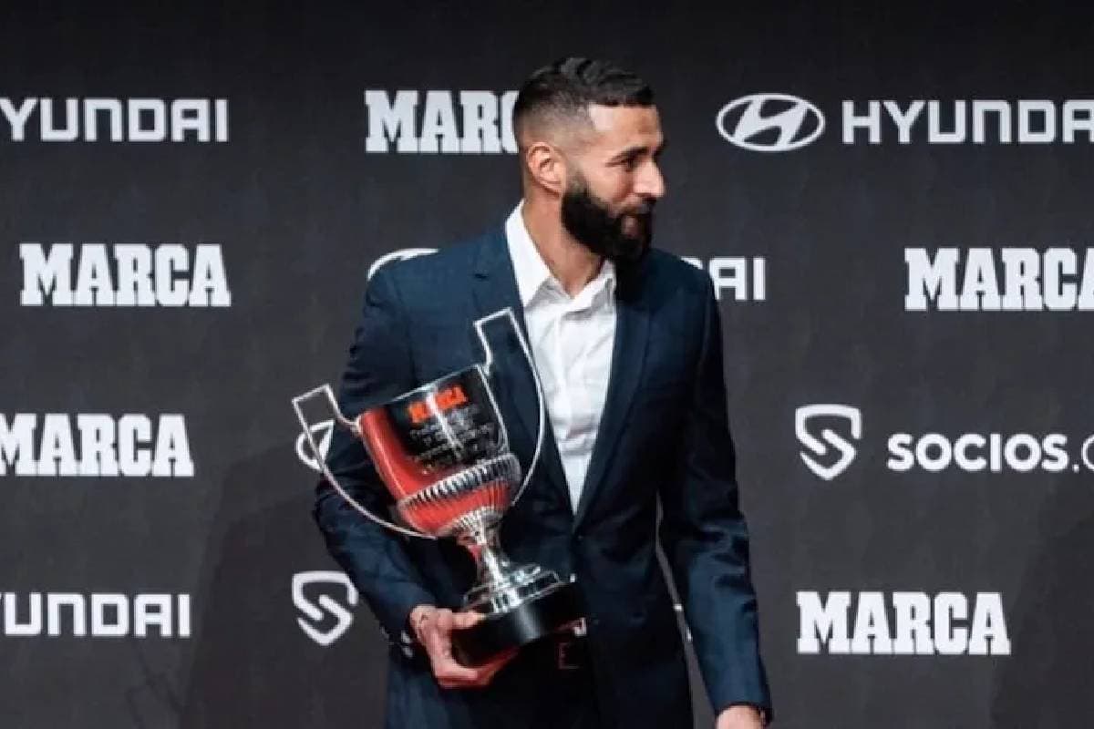 Karim Benzema récompensé aux trophées Marca ce mercredi 28 septembre 2022
