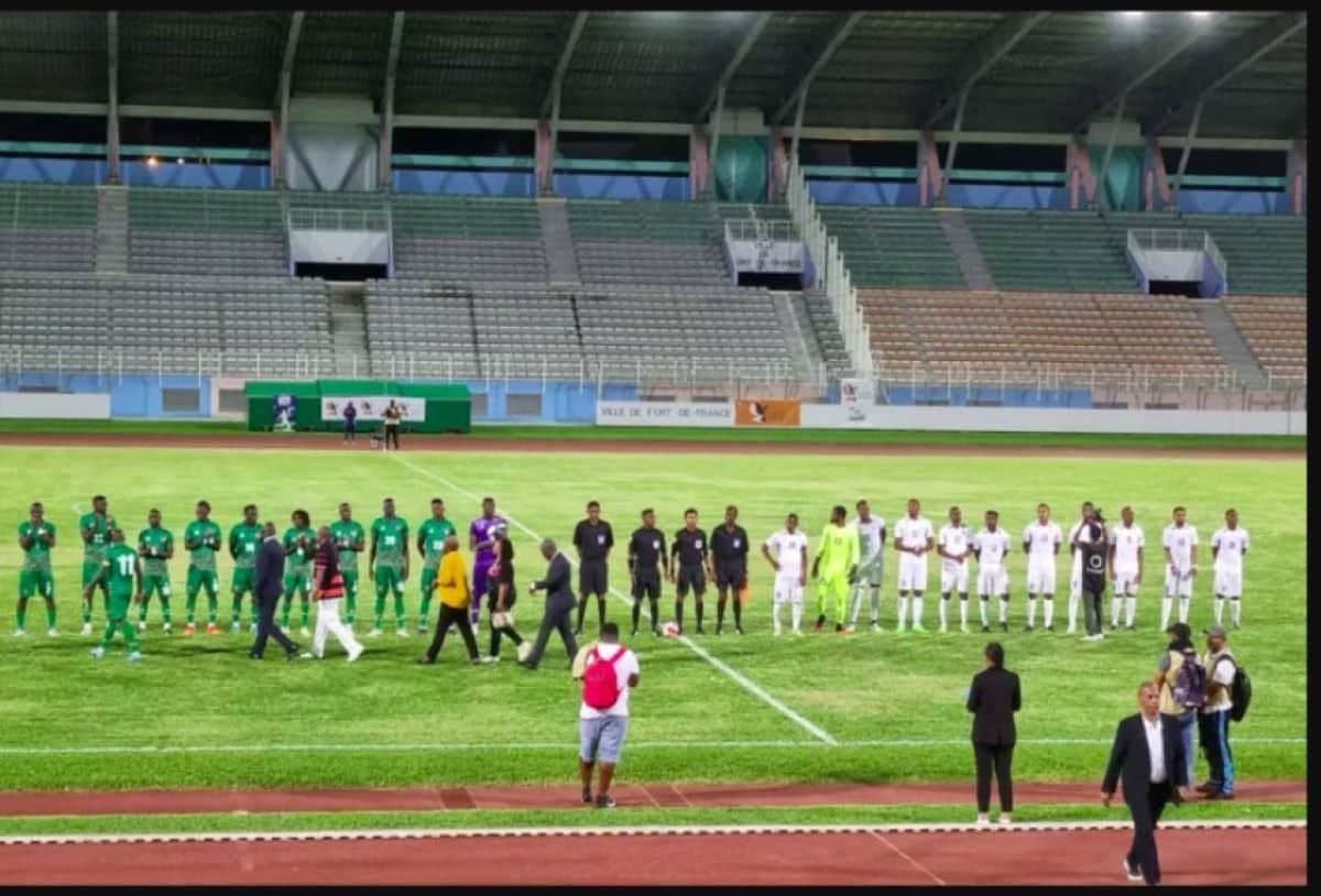 Des joueurs du Niger et du Liberia