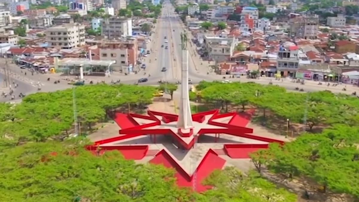 La place de l'Étoile rouge