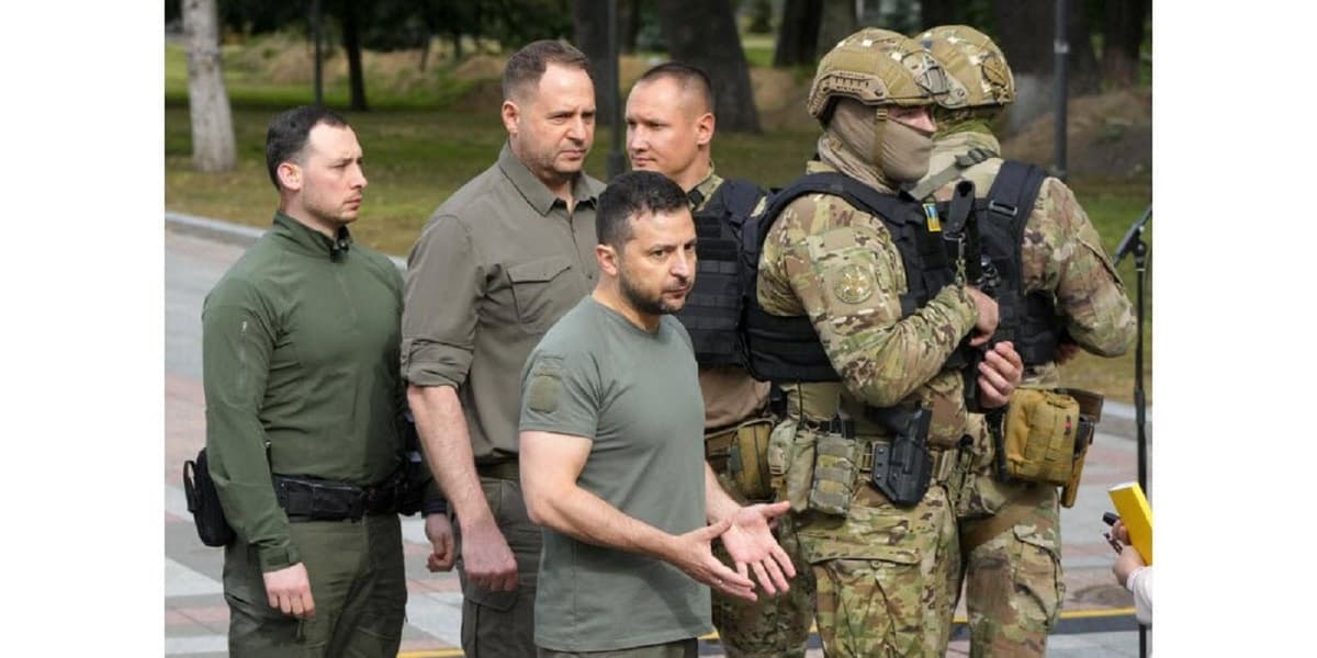 Le président ukrainien Volodymyr Zelensky