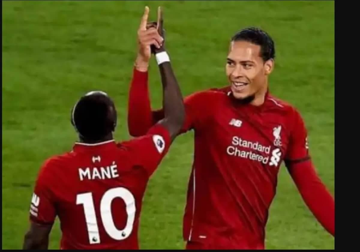Sadio Mané et Virgil van Dijk sous le maillot de Liverpool