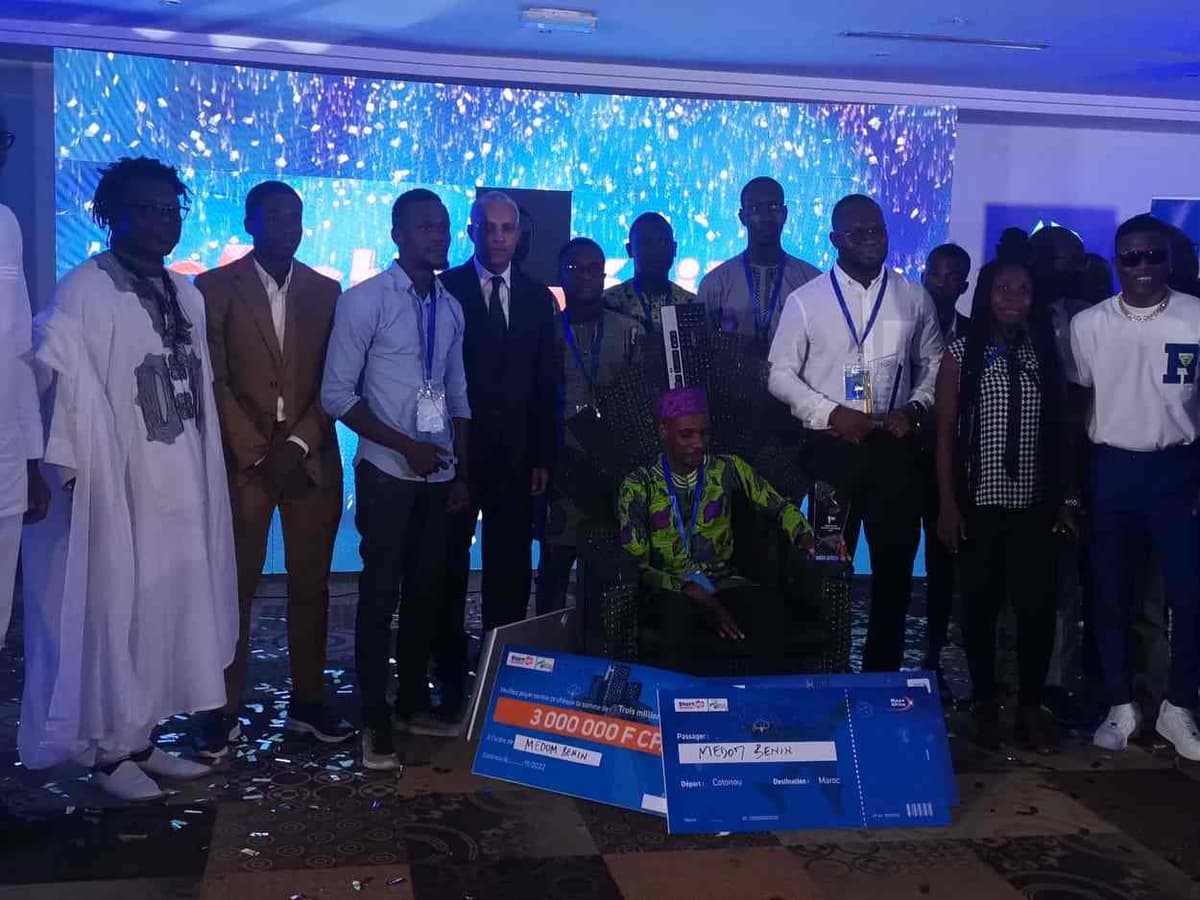 Cérémonie de remise de prix du concours Moov Africa Startup Challenge Ã  Medom Bénin Photo Angèle M. ADANLE