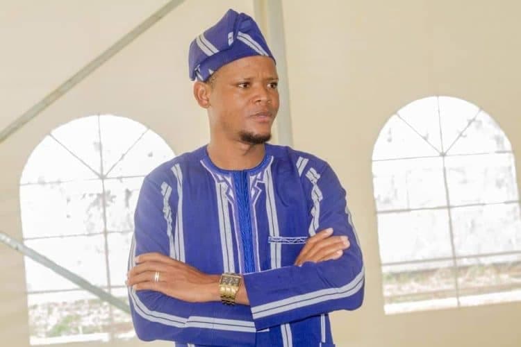 Arsène Yaovi, nouveau membre du Conseil communal de Calavi, lors de sa prise de fonction.