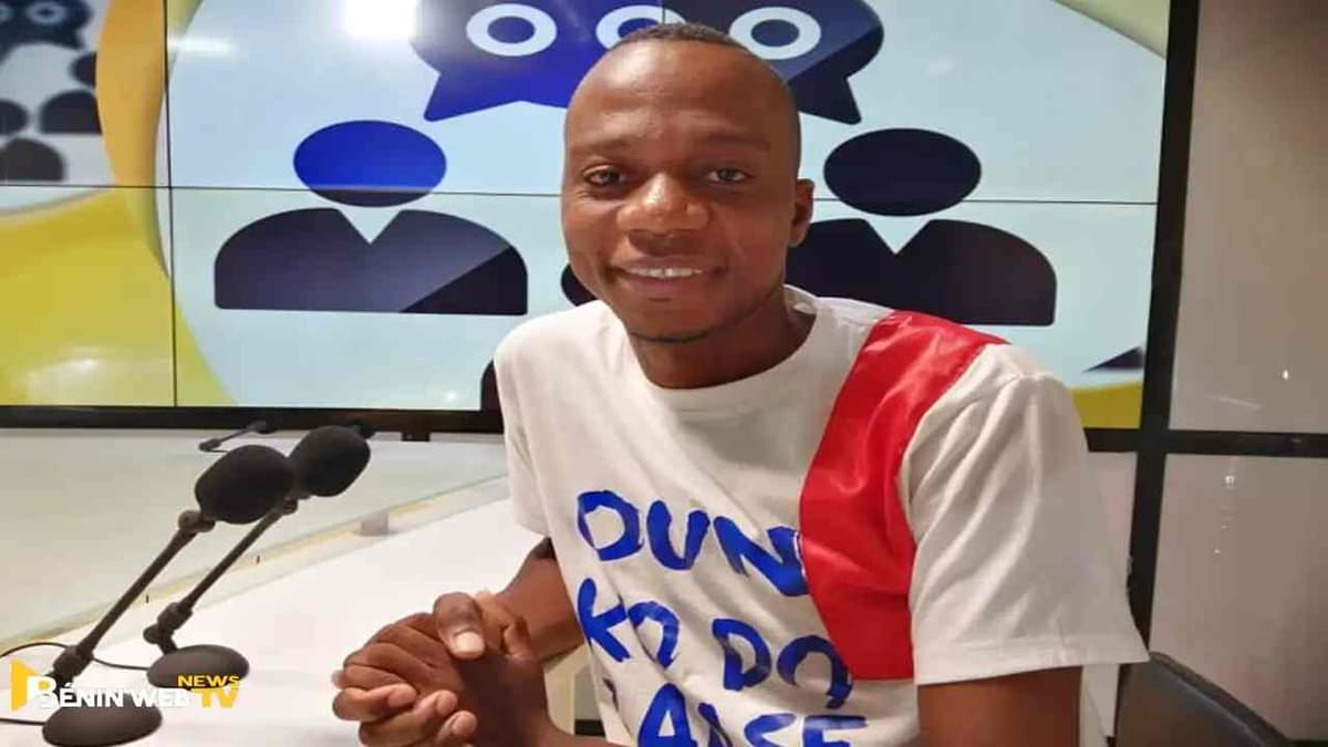 Elifaz, humoriste béninois