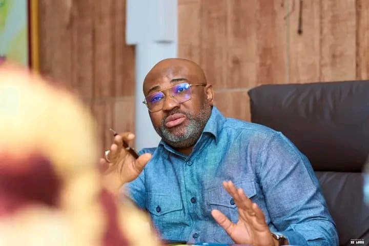 Boni Richard Ouorou déclare ne pas être membre du parti Les Démocrates au Bénin.