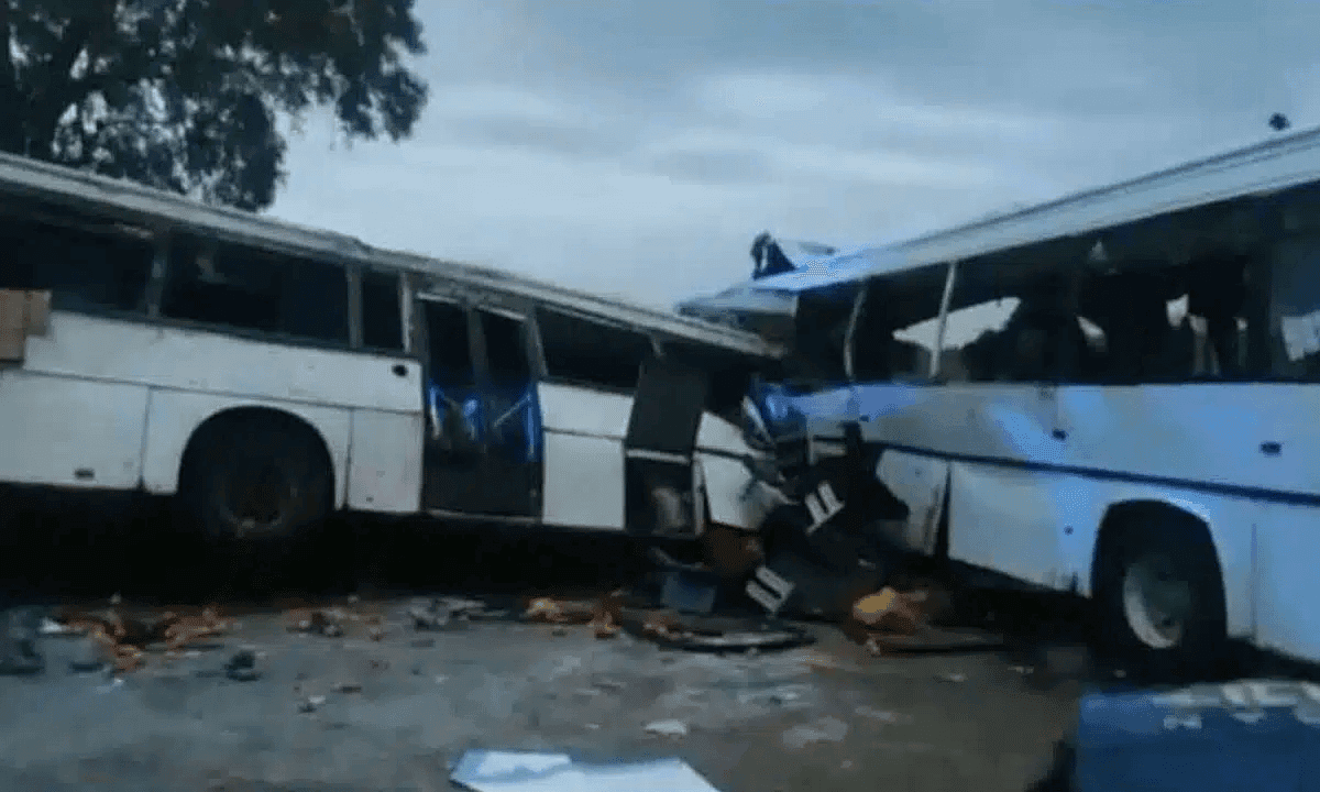 Sénégal : une collision entre deux bus fait 40 morts et une centaine de blessés