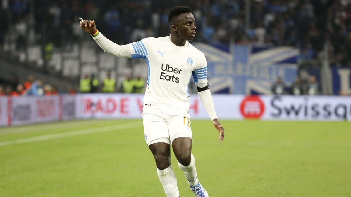 Bemba Dieng avec le maillot de Marseille