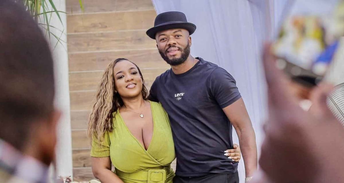 Kerozen en couple avec une autre femme