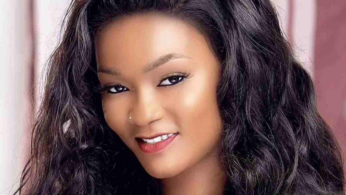 Julienne Abigbè alias Ciara (1)