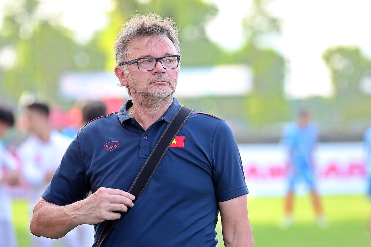Philippe Troussier nommé sélectionneur du Vietnam