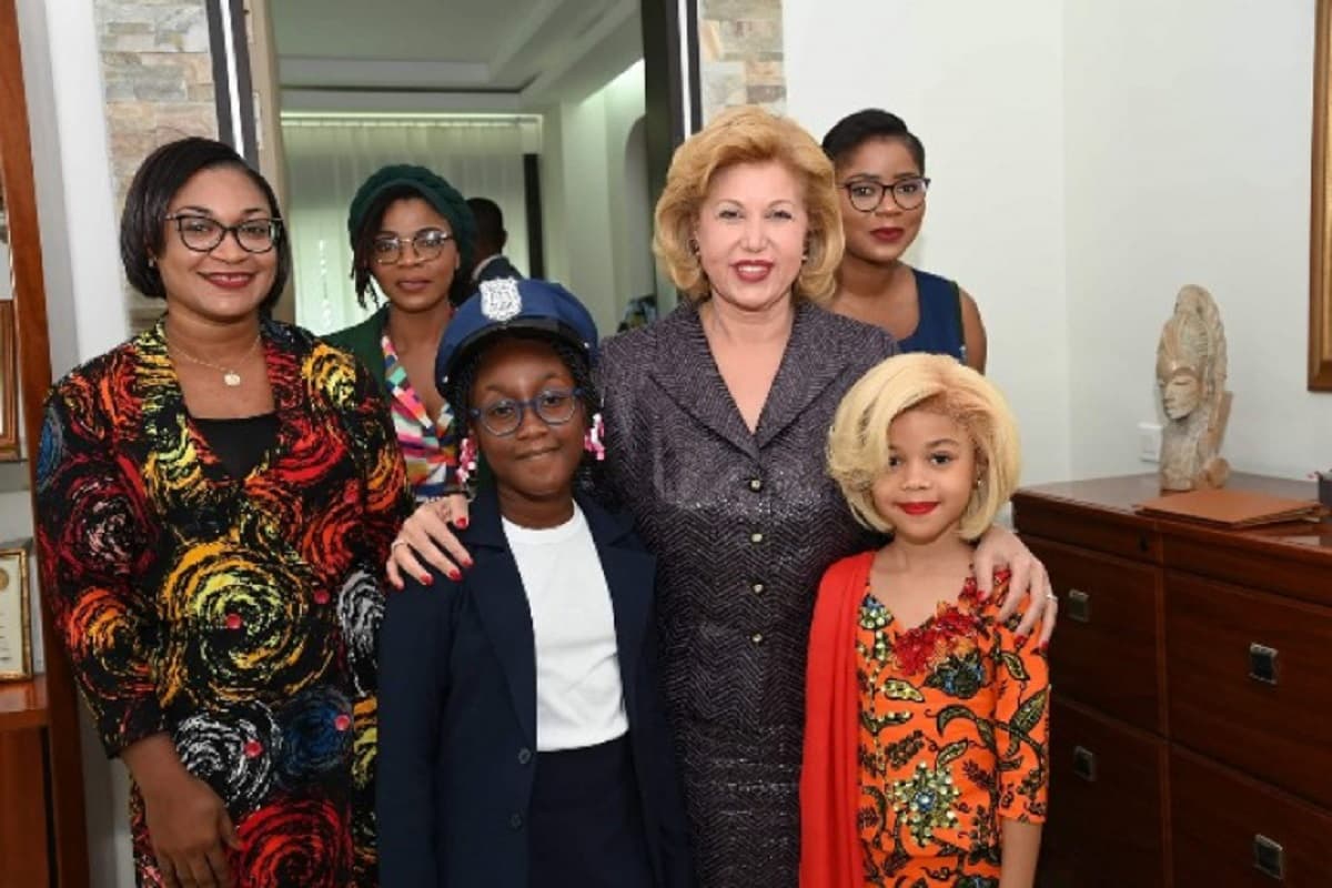 Mardi gras en Côte d’ivoire: Dominique Ouattara offre 2 millions de FCFA à  son sosie