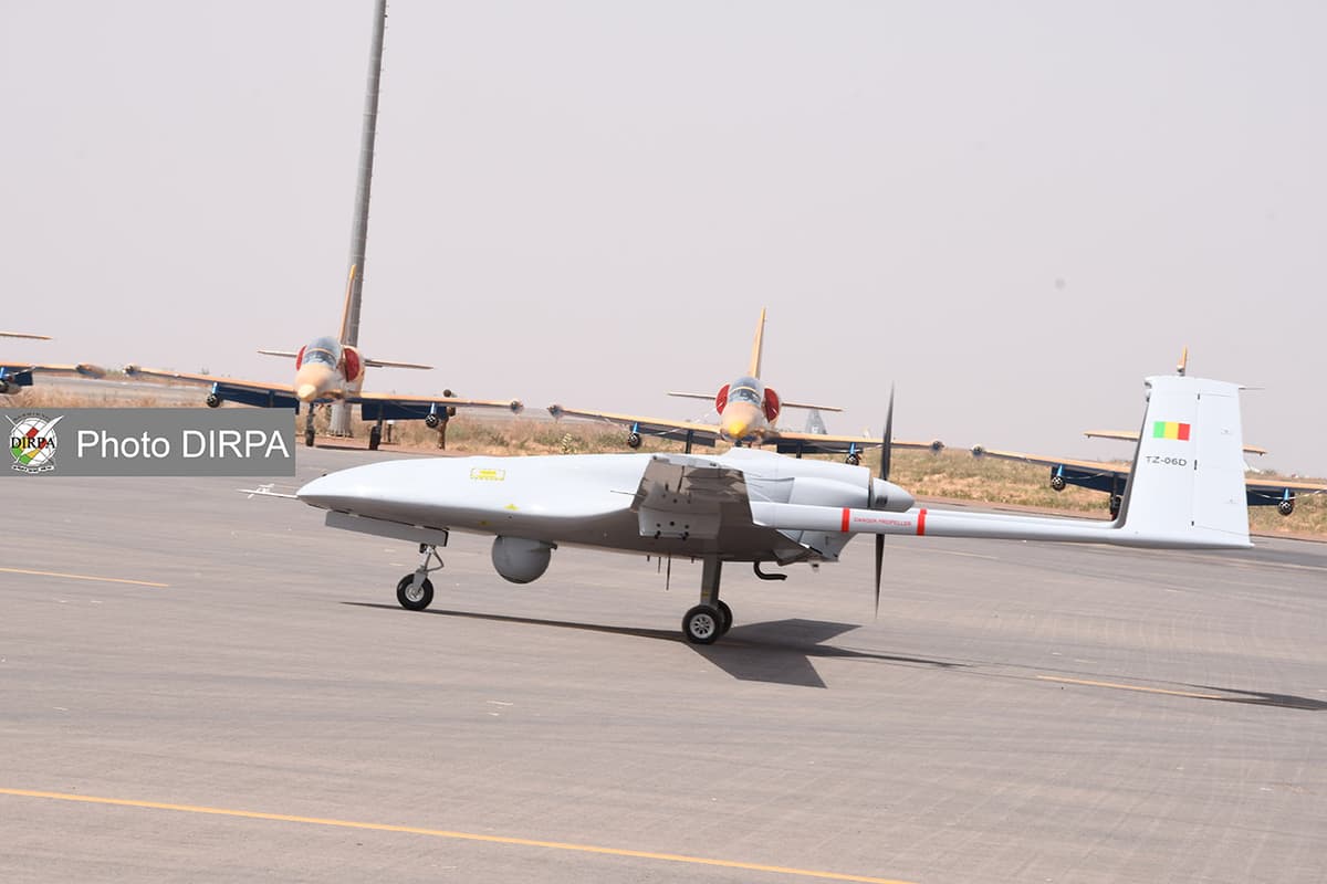 La Russie et la Turquie dotent le Mali de plusieurs avions et drones militaires