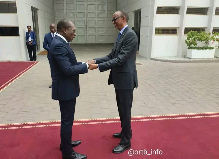 Rencontre entre Patrice Talon et Paul Kagame, discussion diplomatique au Bénin.