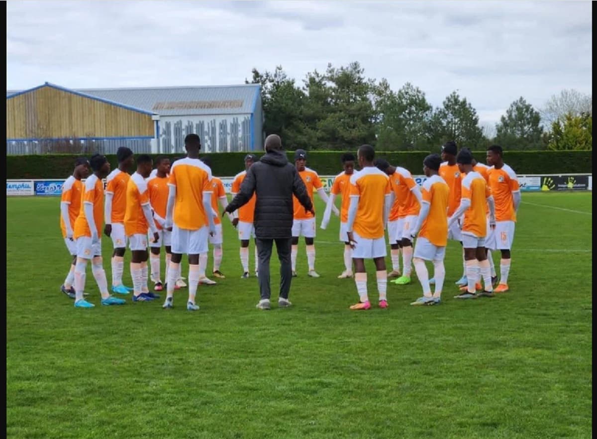 Equipe des U16 de la Côte d'ivoire au tournoi de Montaigu