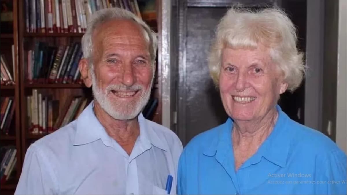 Burkina: Kenneth Elliott, médecin australien, libéré 7 ans après son enlèvement par Al-Qaà¯da