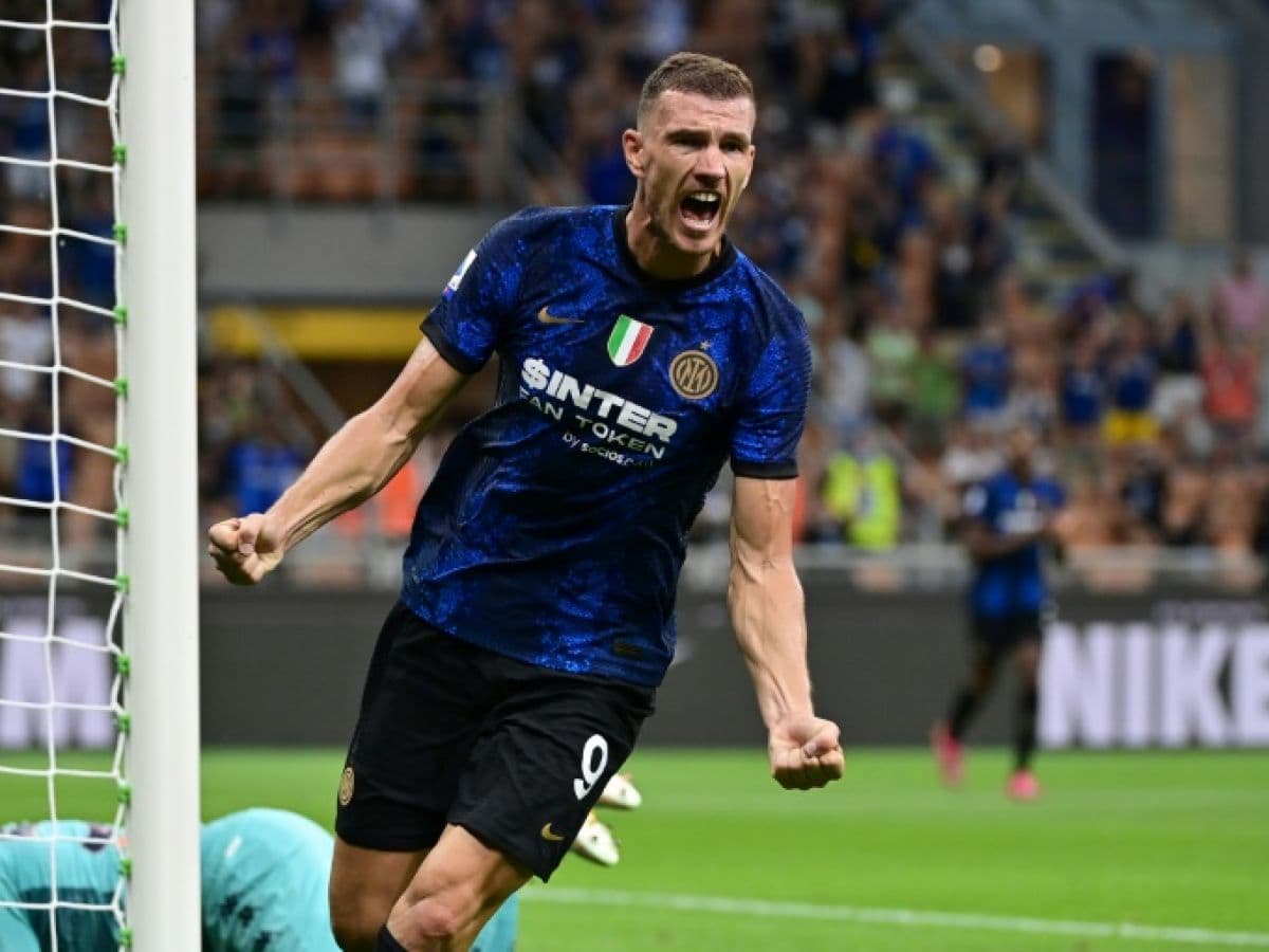 Edin Dzeko sous le maillot de l'Inter Milan