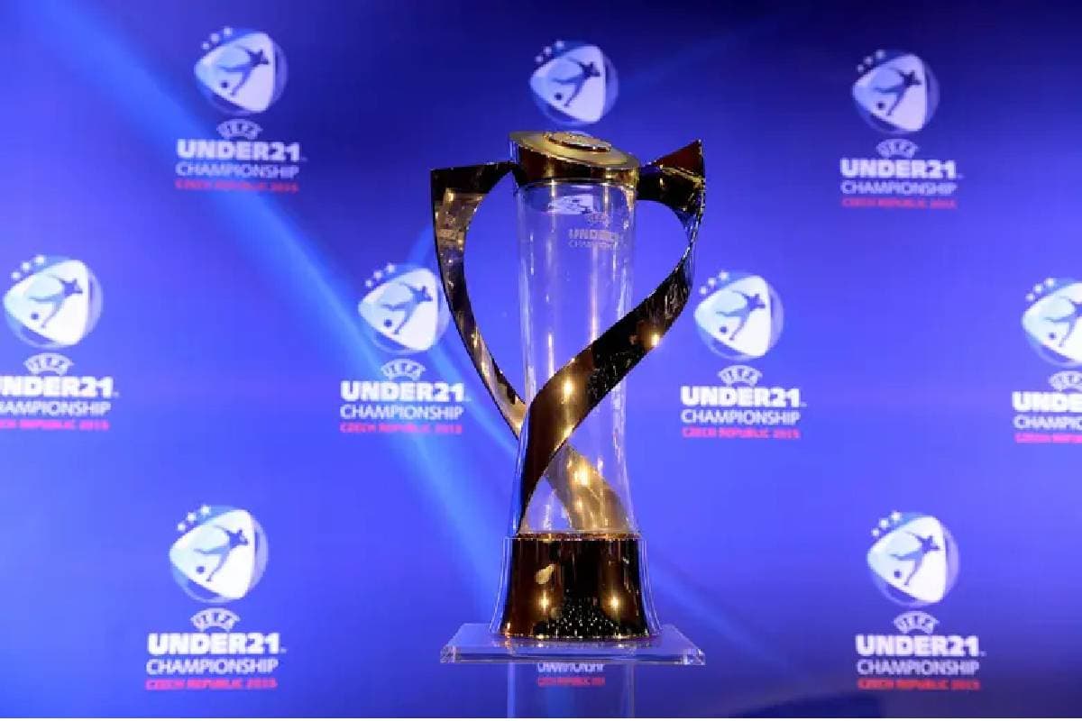 Le trophée de l'Euro U21