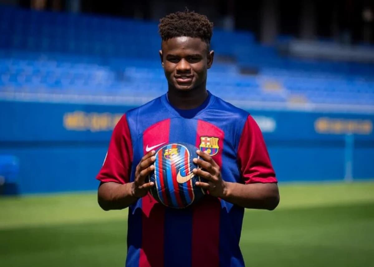 Mikayil Faye, défenseur du FC Barcelone