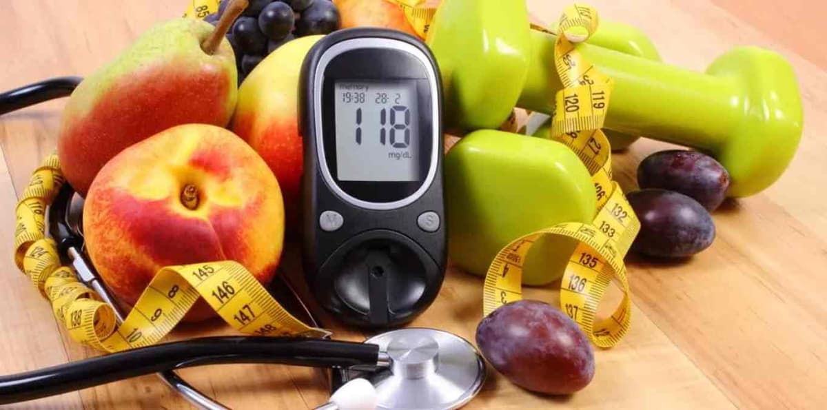 Des fruits et un appareil