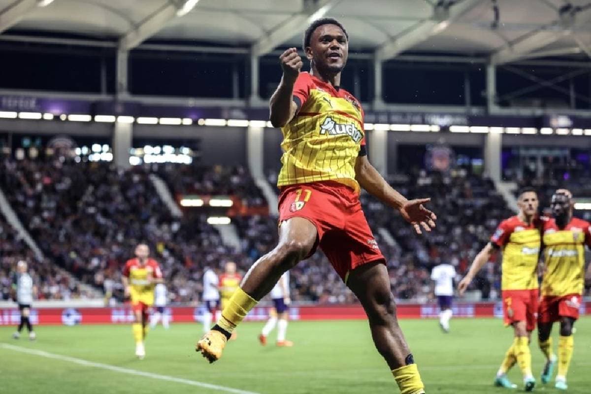 Lois Openda sous le maillot de Lens