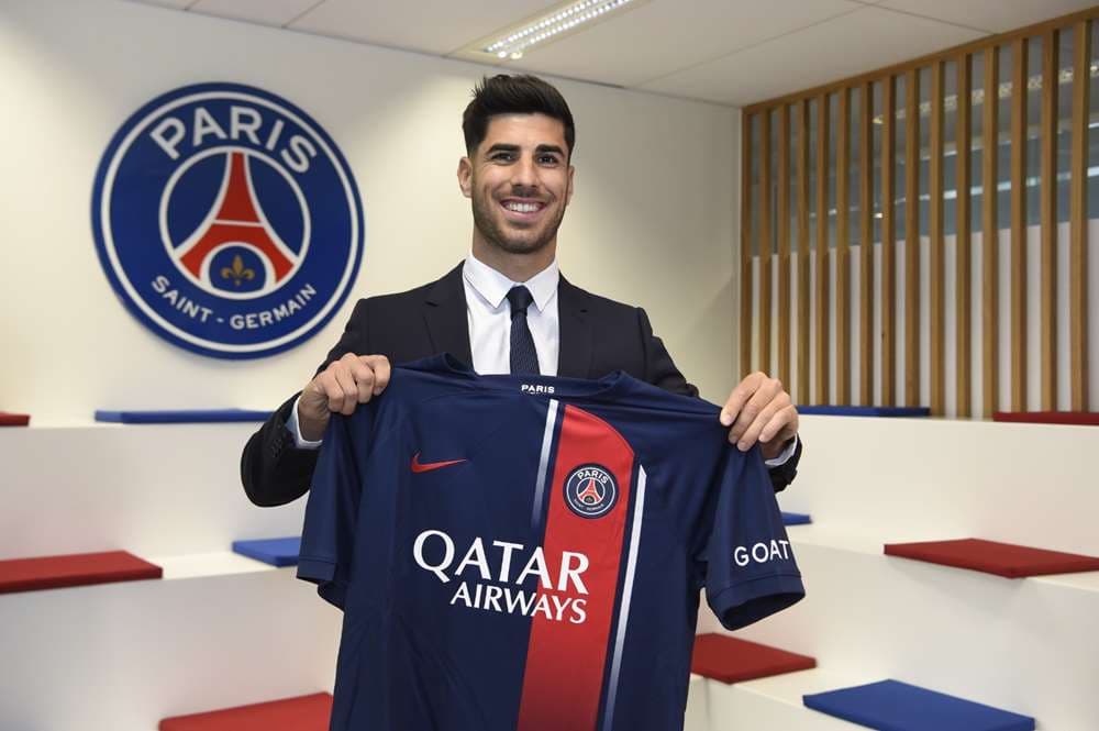 Marco Asensio avec le maillot du PSG