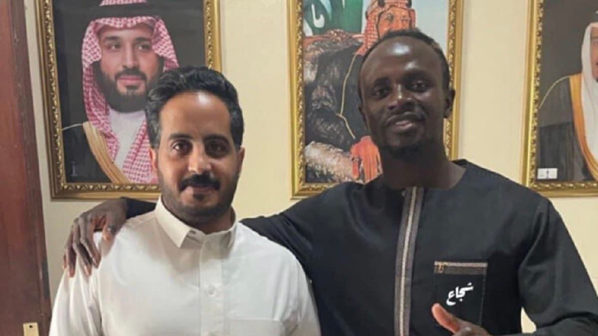 Sadio Mané Ã  l’ambassade de l’Arabie Saoudite