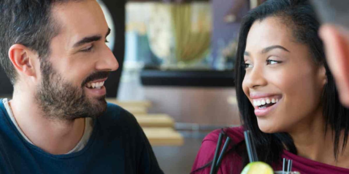 Fausse gentillesseÂ : 05 indices pour reconnaître un(e) ami(e) «Â fakeÂ »