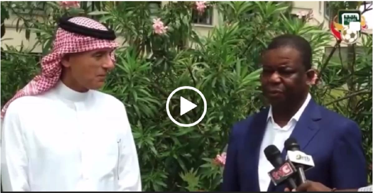 Le ministre saoudien des Affaires étrangères, Faisal bin Farhan bin Abdullah, en visite au Bénin a reçu l’assurance du président de la Fédération béninoise de football (Fbf), Mathurin de Chacus