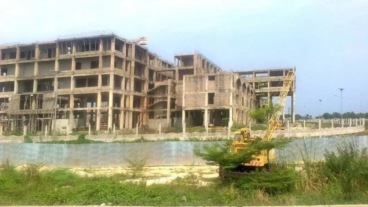 Siège inachevé du Parlement