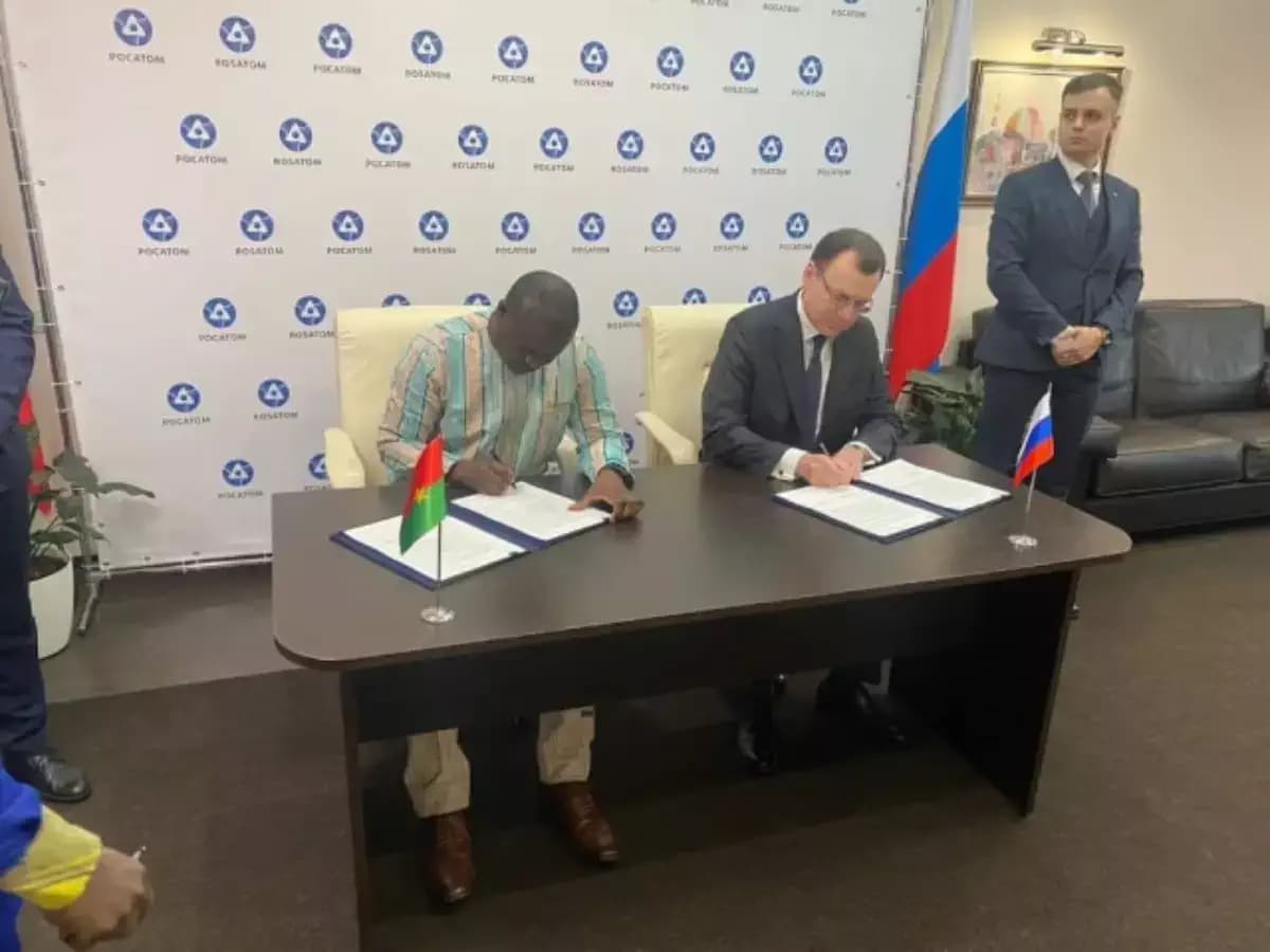 Le Burkina et la Russie ont signé, ce vendredi, Ã  Moscou, un mémorandum d’entente pour la construction d’une centrale nucléaire.